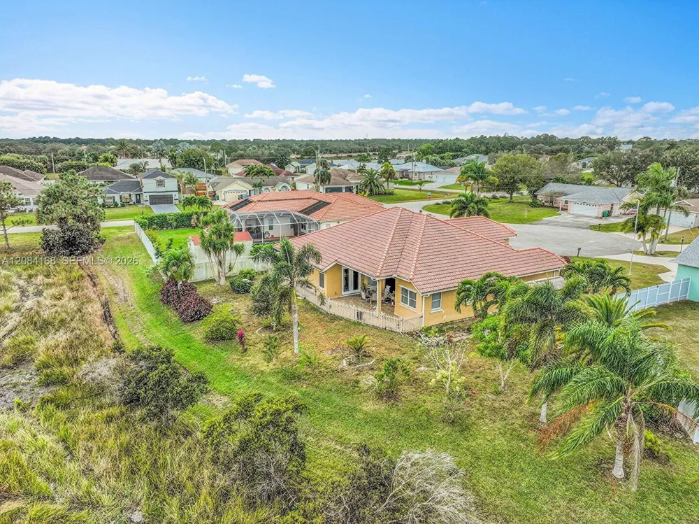 5909 NW Bayou Ct Saint Lucie West, FL 34986
