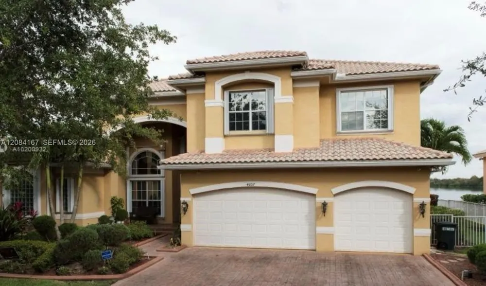 4607 SW 195th Ter Miramar, FL 33029