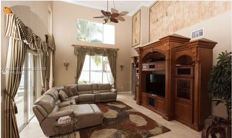 4607 SW 195th Ter Miramar, FL 33029