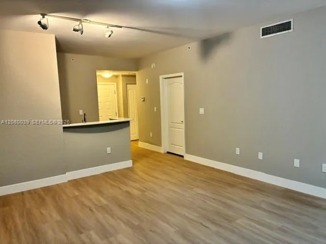 6001 SW 70th St #322 South Miami, FL 33143