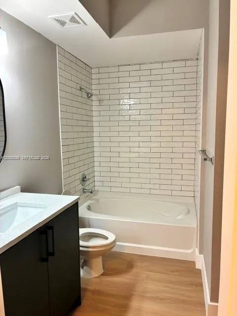 6001 SW 70th St #322 South Miami, FL 33143