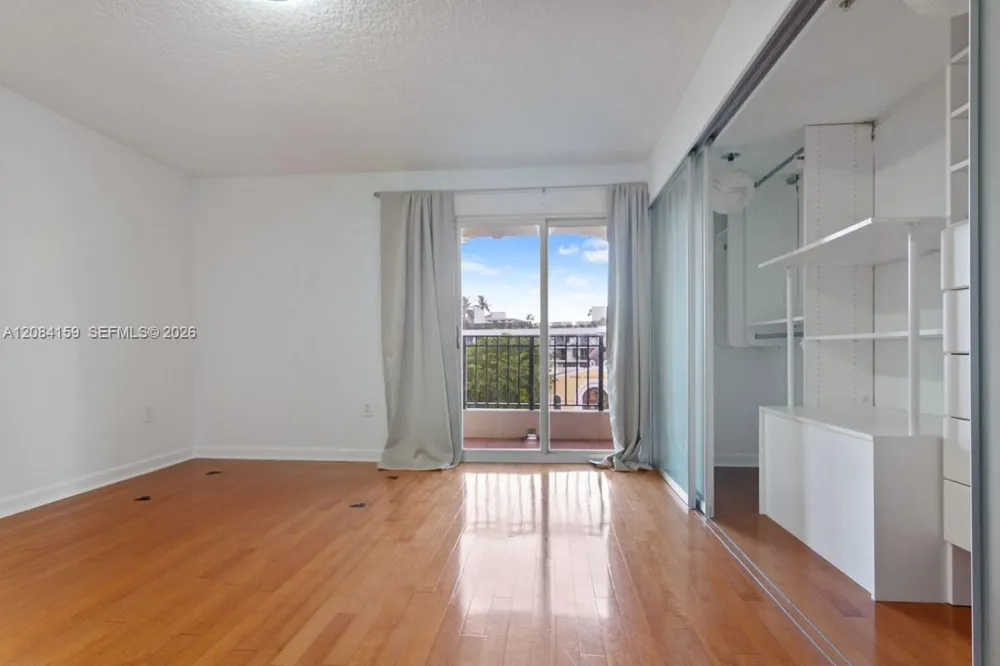 300 Euclid Ave #209 Miami Beach, FL 33139