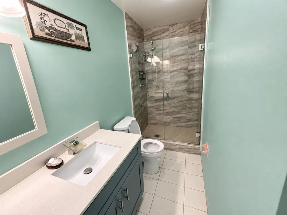 70 NE 174TH DRIVE North Miami Beach, FL 33162