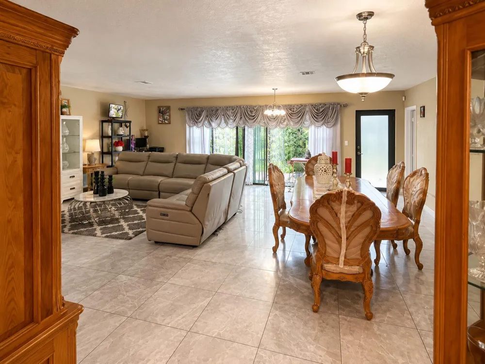 70 NE 174TH DRIVE North Miami Beach, FL 33162