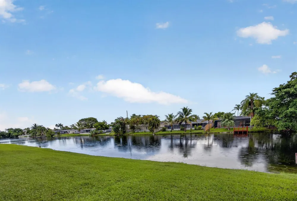 10346 NW 24TH PLACE #406 Sunrise, FL 33322