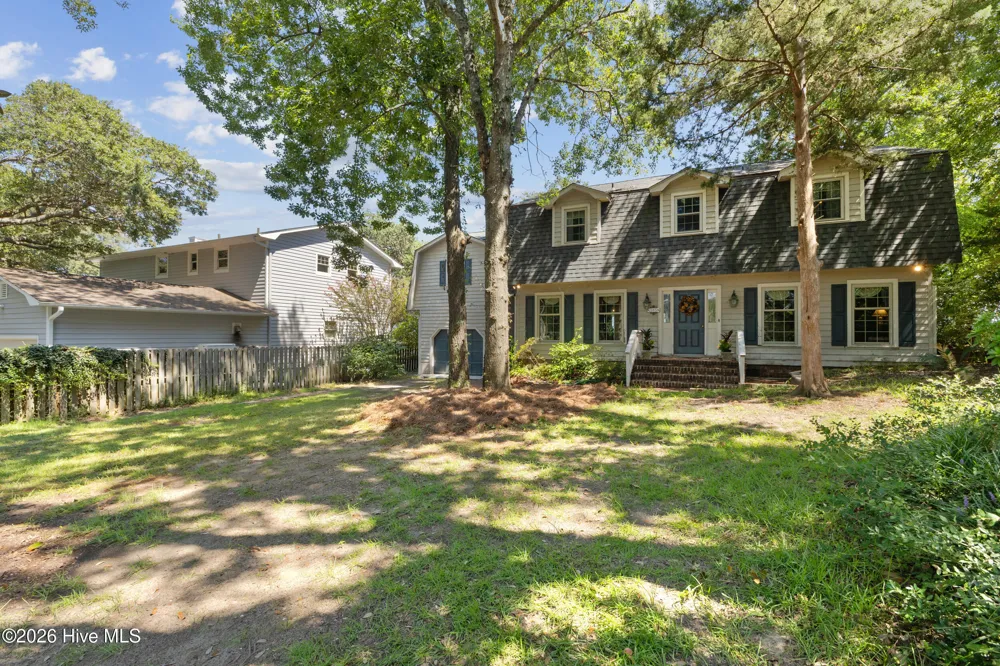 345 Dogwood Lane Hampstead, NC 28443