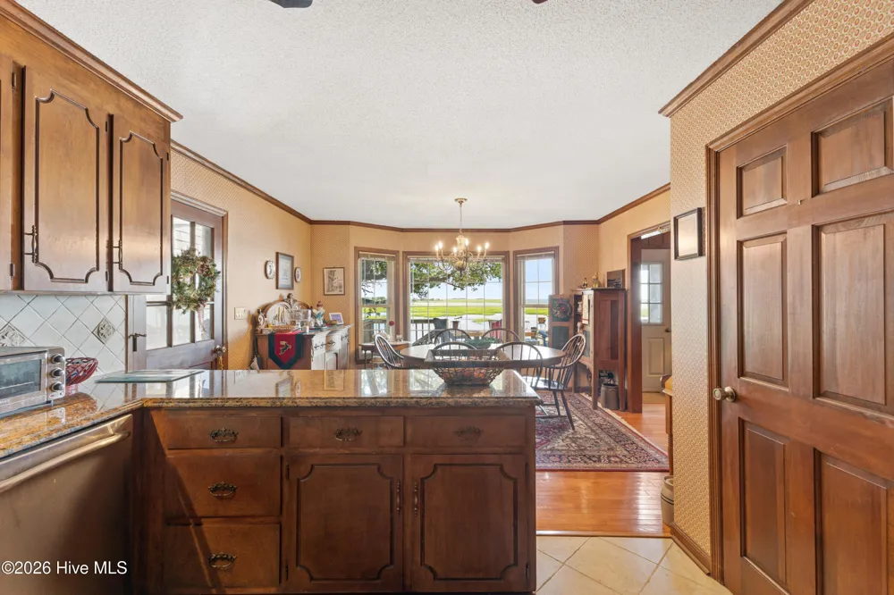 345 Dogwood Lane Hampstead, NC 28443