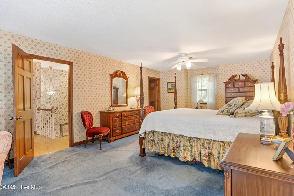 345 Dogwood Lane Hampstead, NC 28443