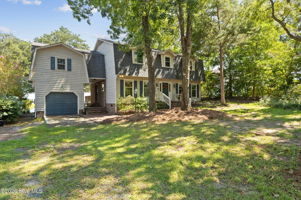 345 Dogwood Lane Hampstead, NC 28443