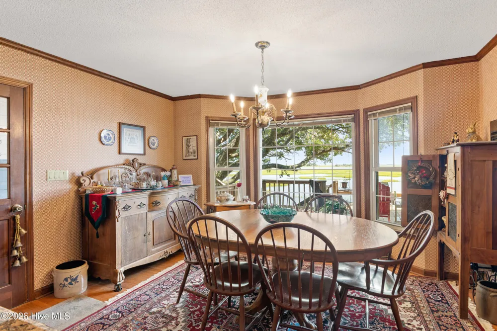 345 Dogwood Lane Hampstead, NC 28443
