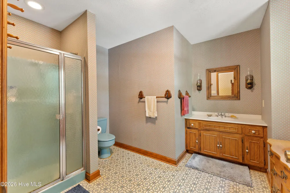 345 Dogwood Lane Hampstead, NC 28443