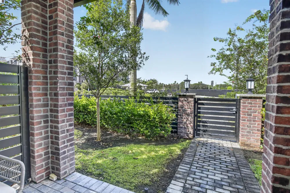 765 NW 84TH TERRACE Plantation, FL 33324