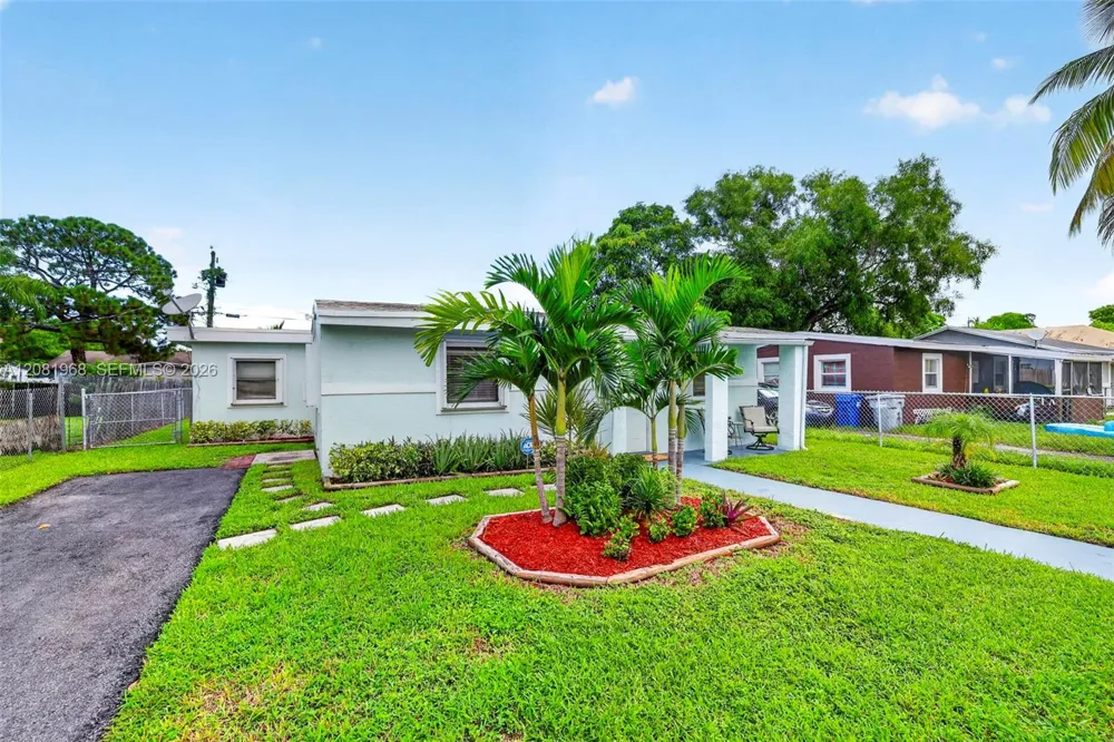 2825 NW 3rd St Pompano Beach, FL 33069