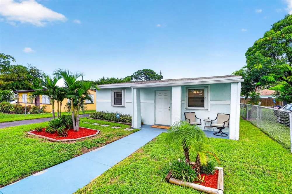 2825 NW 3rd St Pompano Beach, FL 33069