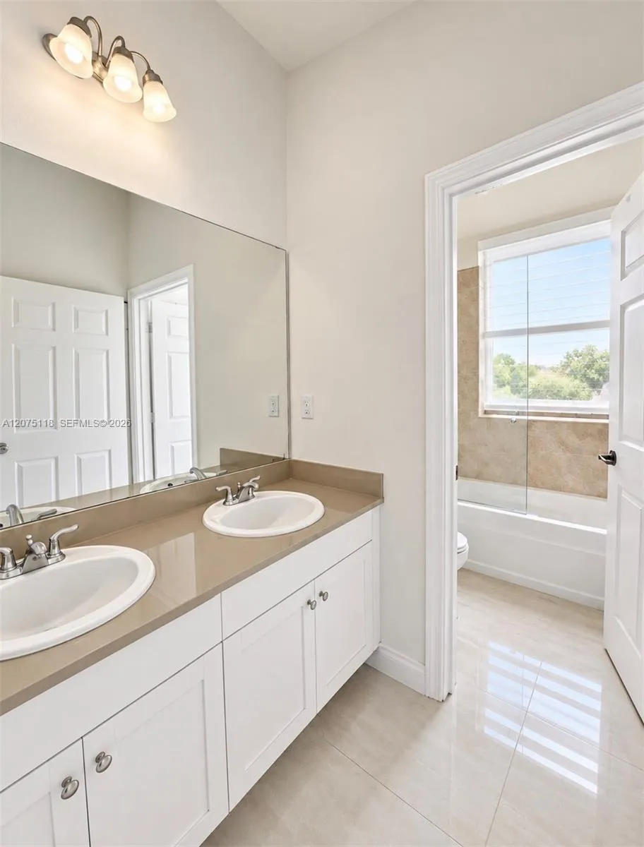 5487 CASSIDY LN Ave Maria, FL 34142