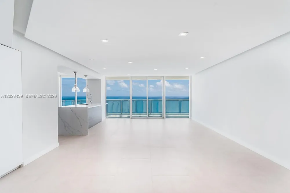 6301 Collins Ave #2502 Miami Beach, FL 33141