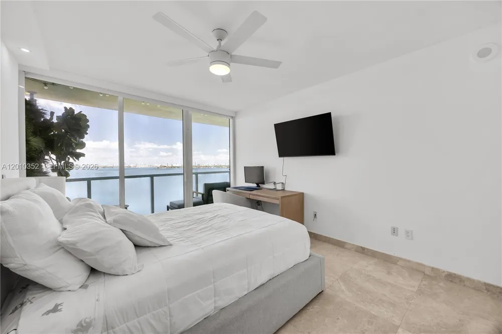 665 NE 25th St #1503 Miami, FL 33137