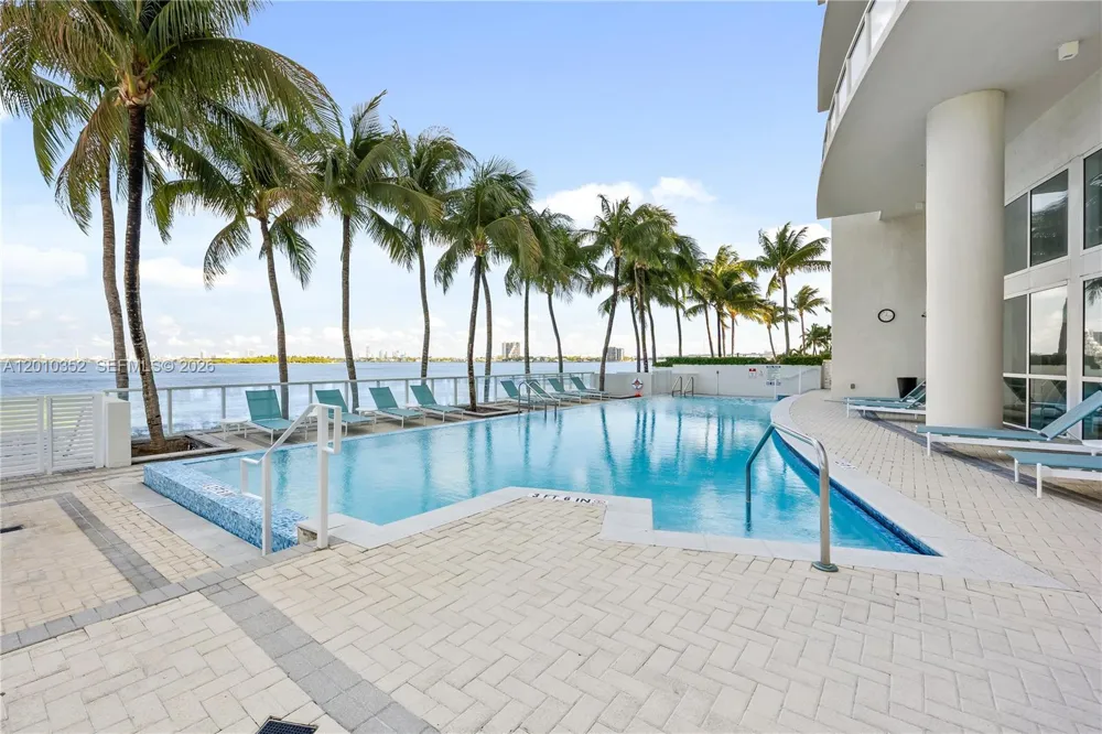 665 NE 25th St #1503 Miami, FL 33137