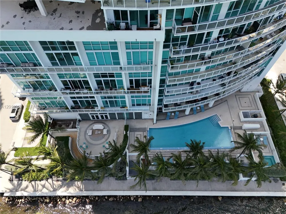 665 NE 25th St #1503 Miami, FL 33137