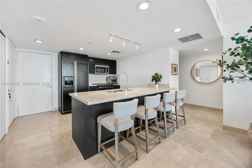 665 NE 25th St #1503 Miami, FL 33137