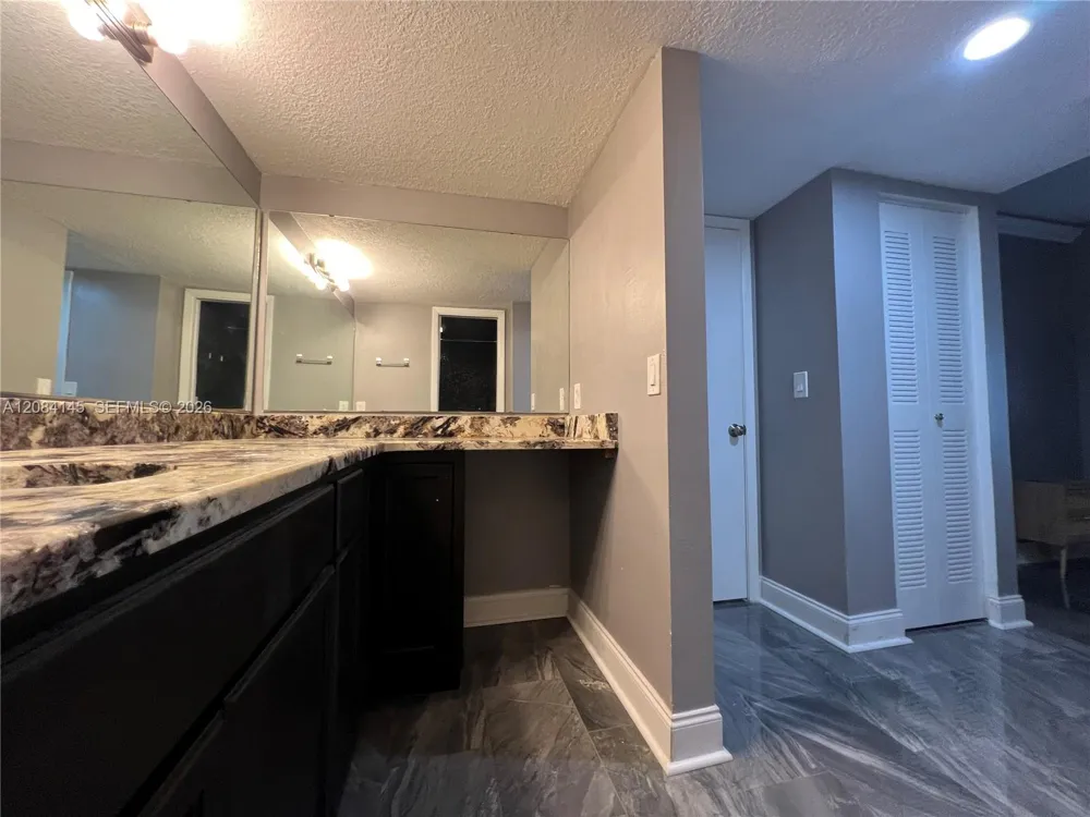 4113 Fairview Vista Pt #107 Orlando, FL 32804