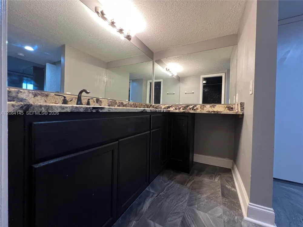 4113 Fairview Vista Pt #107 Orlando, FL 32804