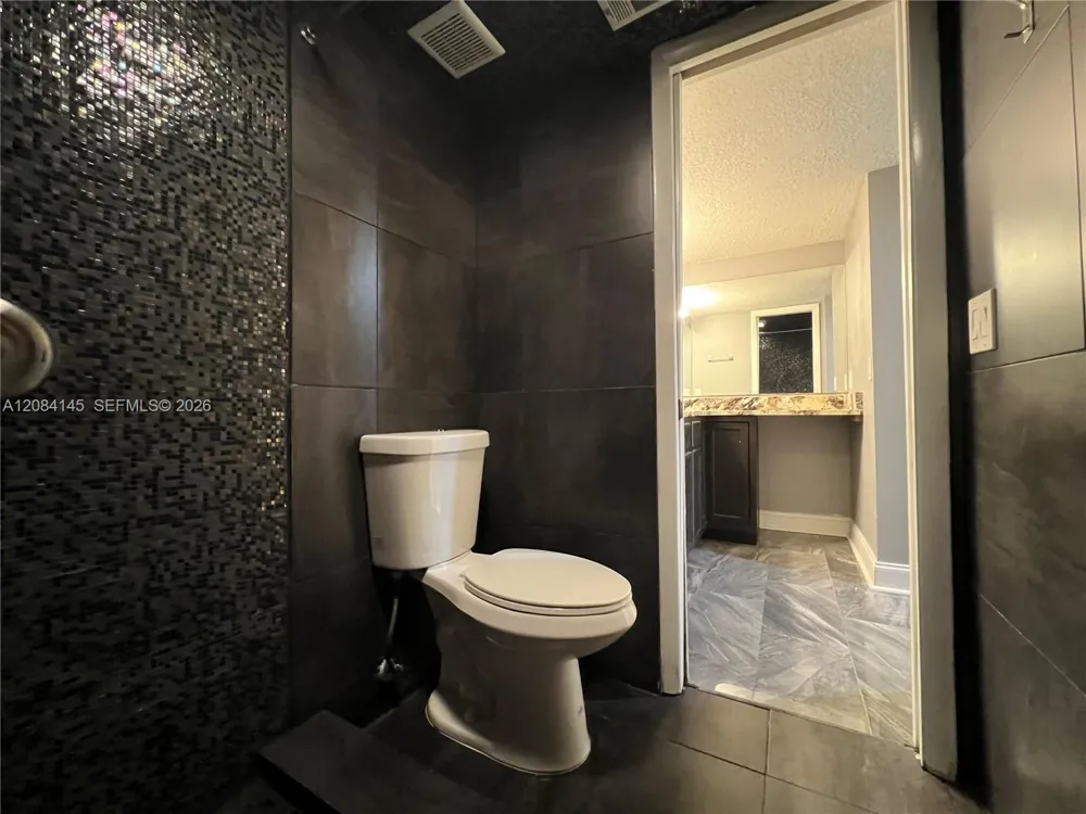 4113 Fairview Vista Pt #107 Orlando, FL 32804