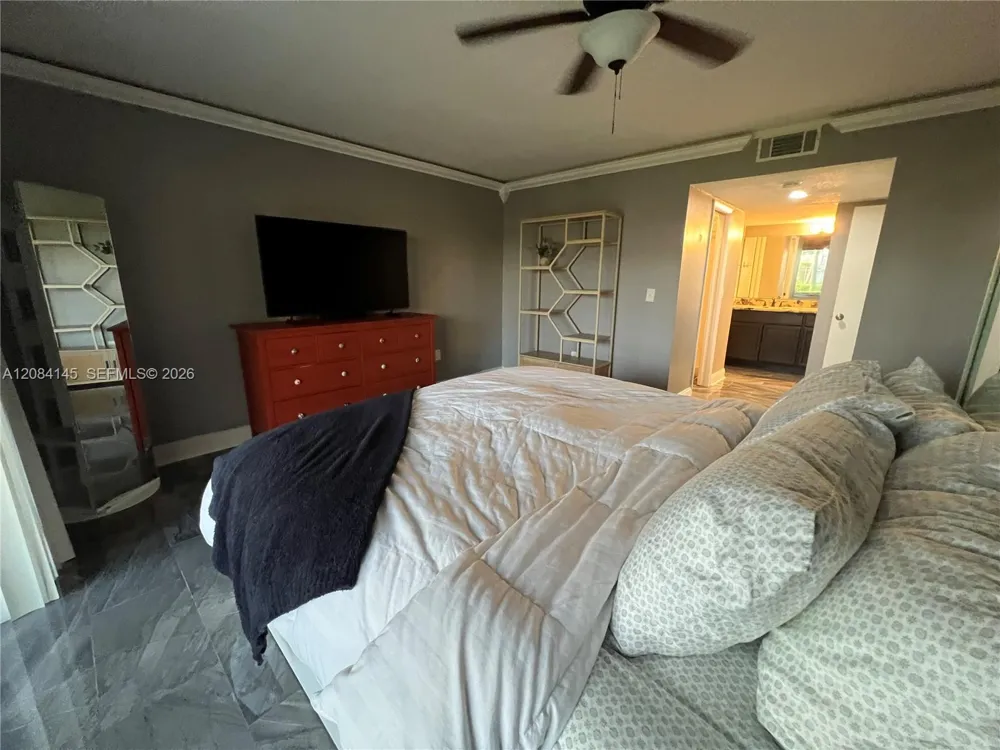 4113 Fairview Vista Pt #107 Orlando, FL 32804