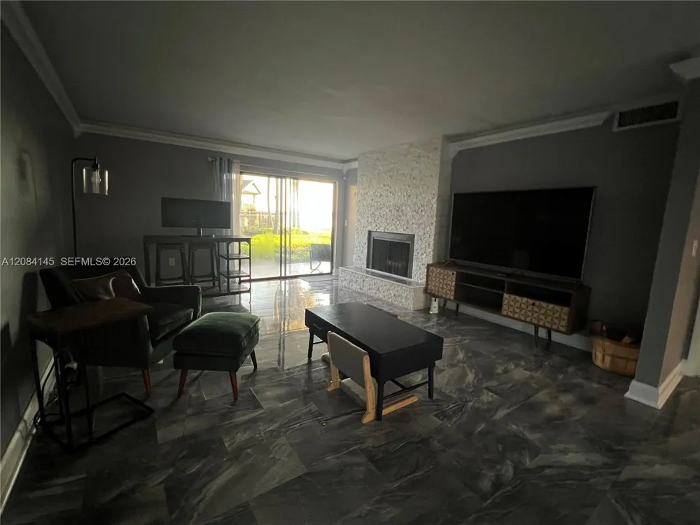 4113 Fairview Vista Pt #107 Orlando, FL 32804
