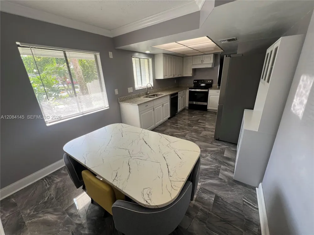 4113 Fairview Vista Pt #107 Orlando, FL 32804