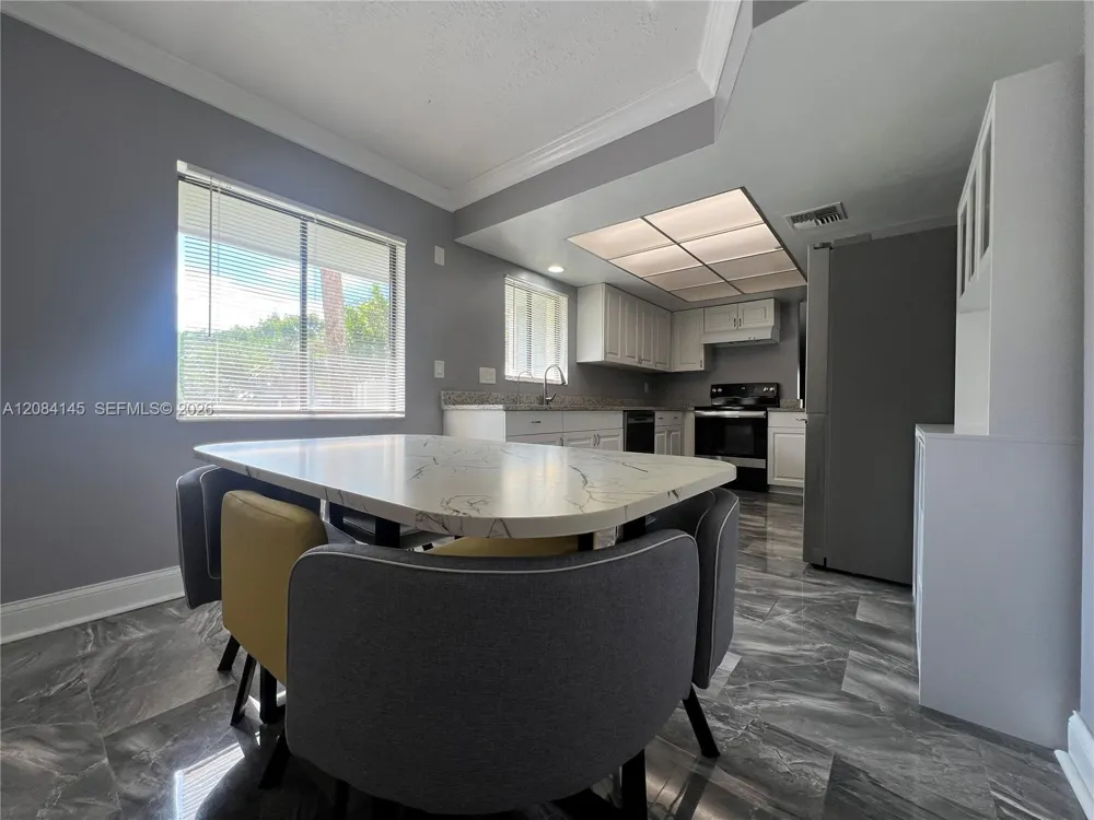 4113 Fairview Vista Pt #107 Orlando, FL 32804