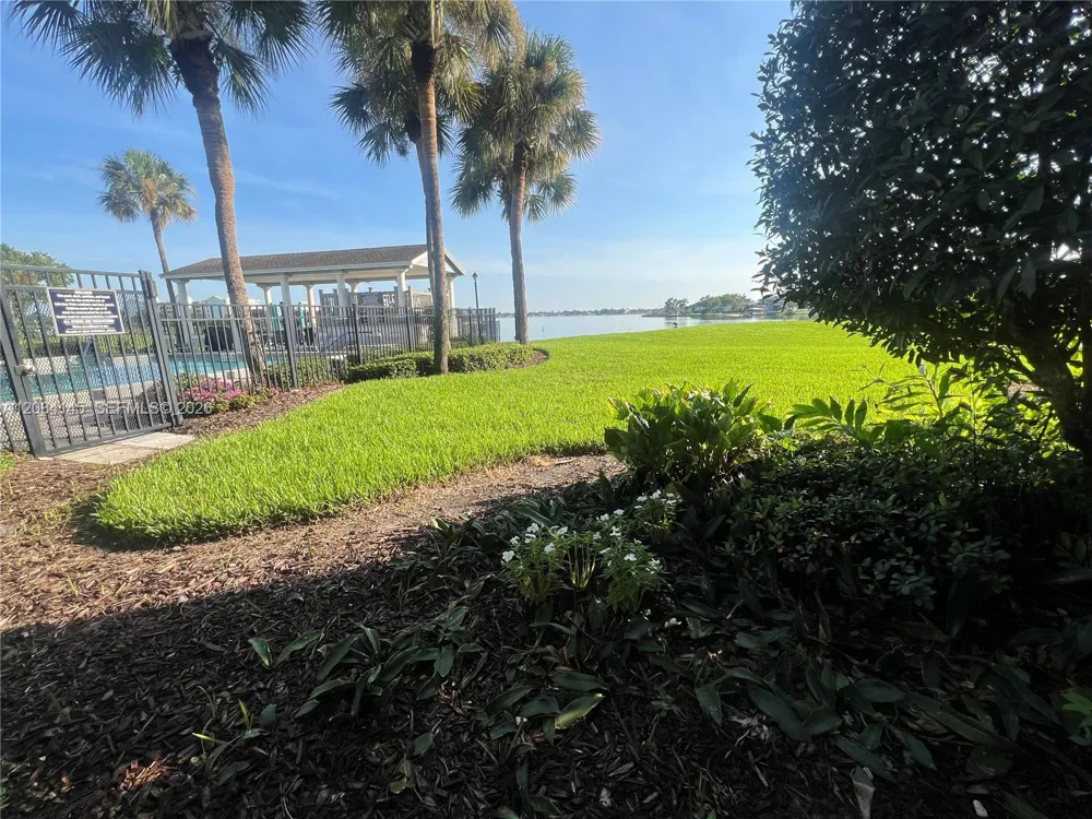 4113 Fairview Vista Pt #107 Orlando, FL 32804