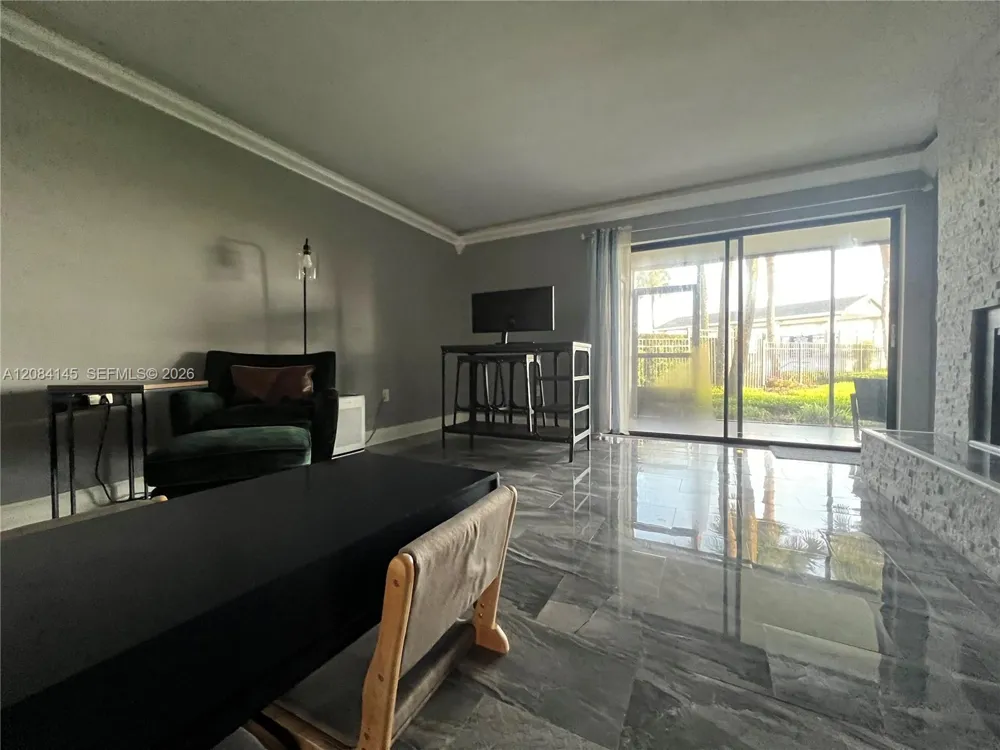 4113 Fairview Vista Pt #107 Orlando, FL 32804