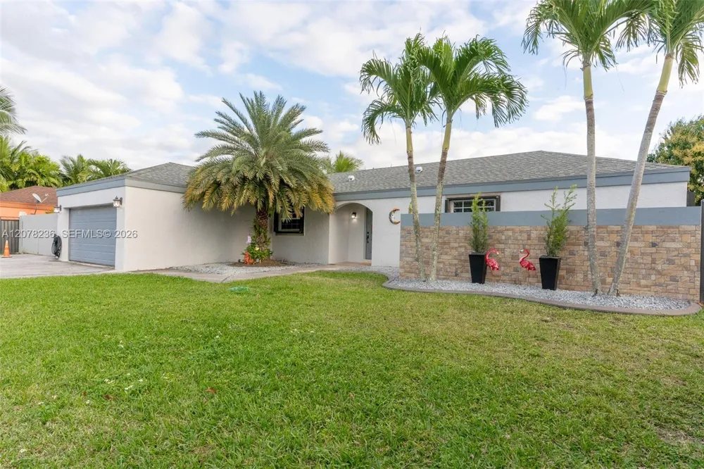 15420 SW 156th Ter Miami, FL 33187