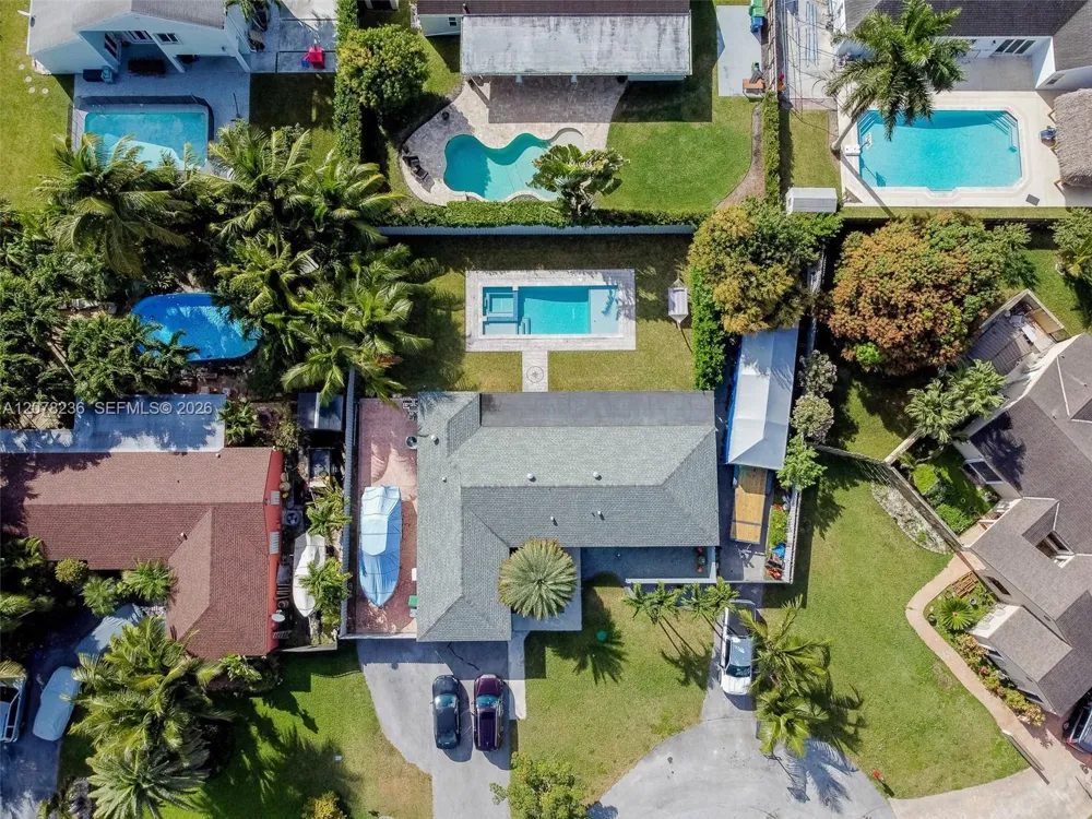 15420 SW 156th Ter Miami, FL 33187