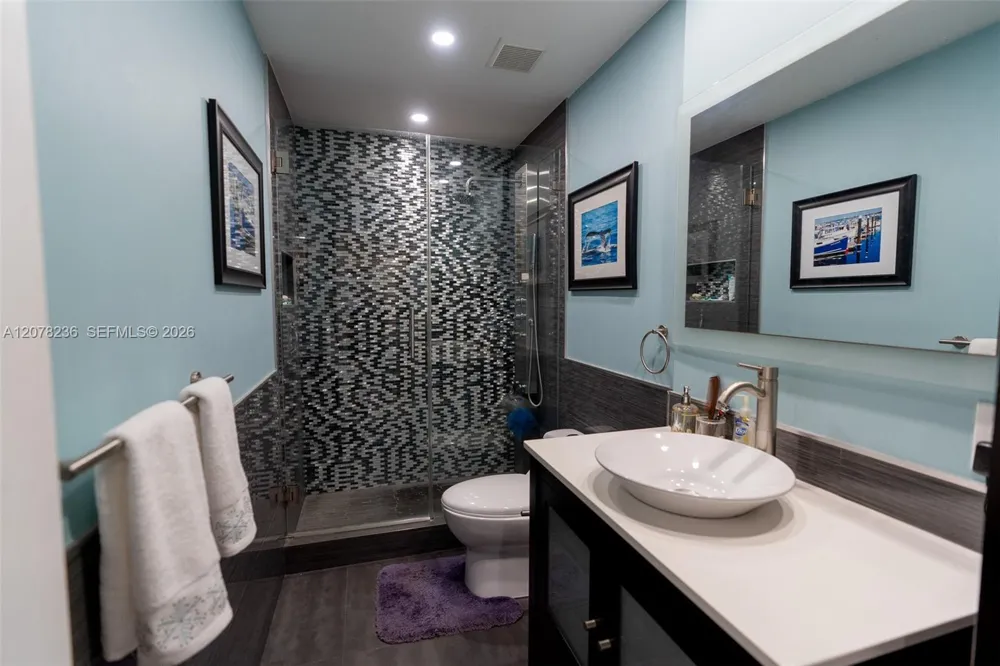 15420 SW 156th Ter Miami, FL 33187