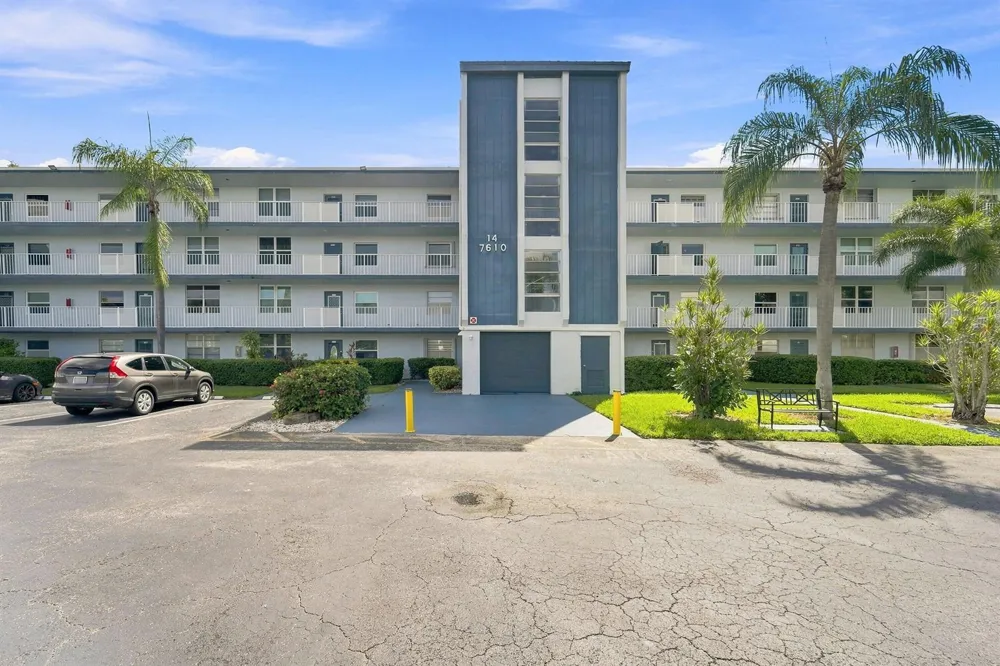 7610 NW 18th Street #104 Margate, FL 33063