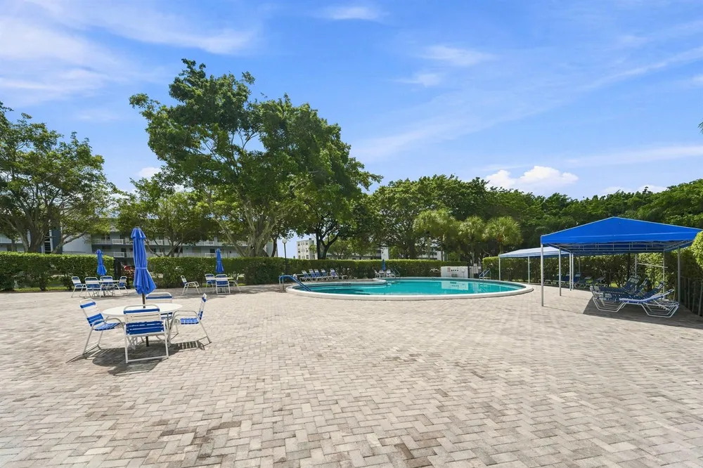 7610 NW 18th Street #104 Margate, FL 33063
