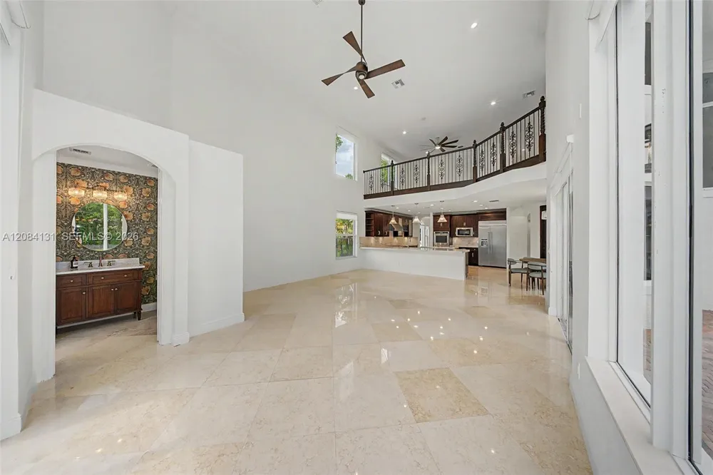 11406 Canyon Maple Blvd Davie, FL 33330
