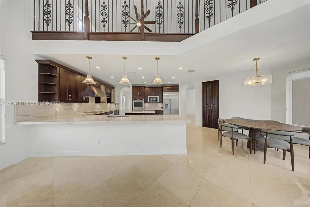 11406 Canyon Maple Blvd Davie, FL 33330