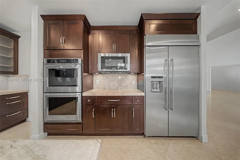 11406 Canyon Maple Blvd Davie, FL 33330