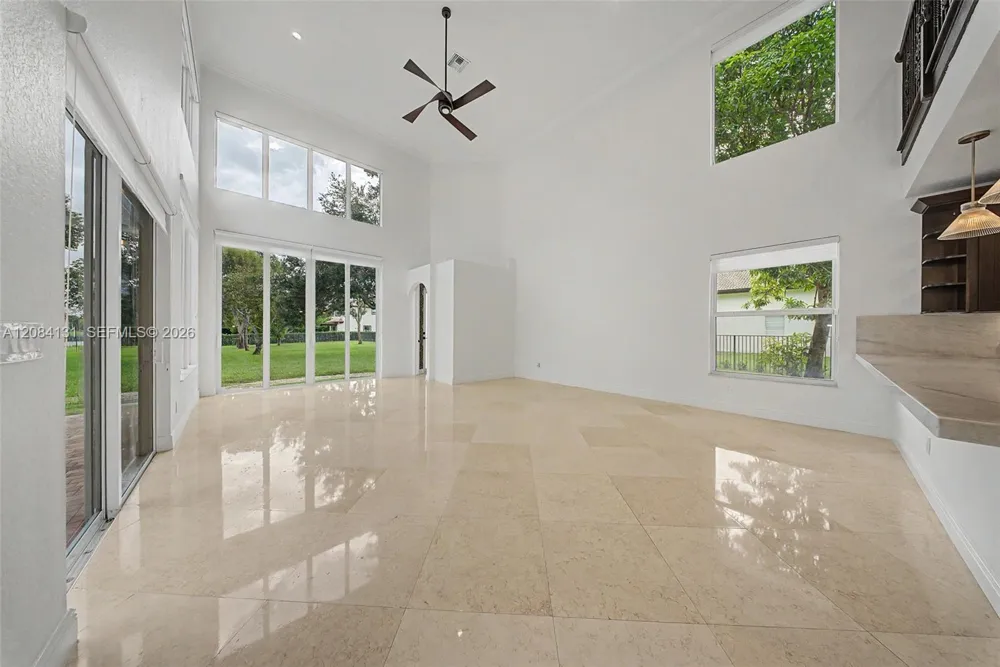 11406 Canyon Maple Blvd Davie, FL 33330