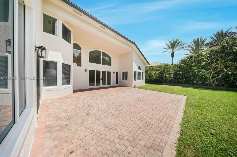 11406 Canyon Maple Blvd Davie, FL 33330