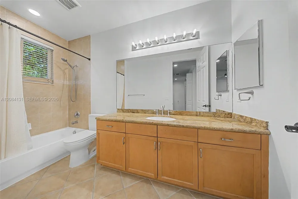 11406 Canyon Maple Blvd Davie, FL 33330