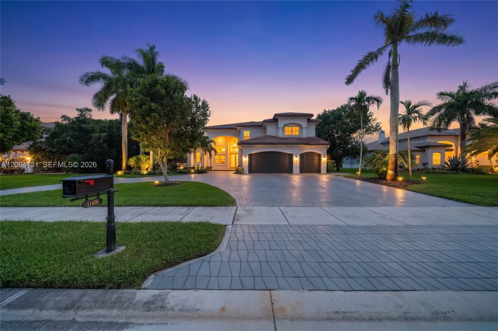 11406 Canyon Maple Blvd Davie, FL 33330
