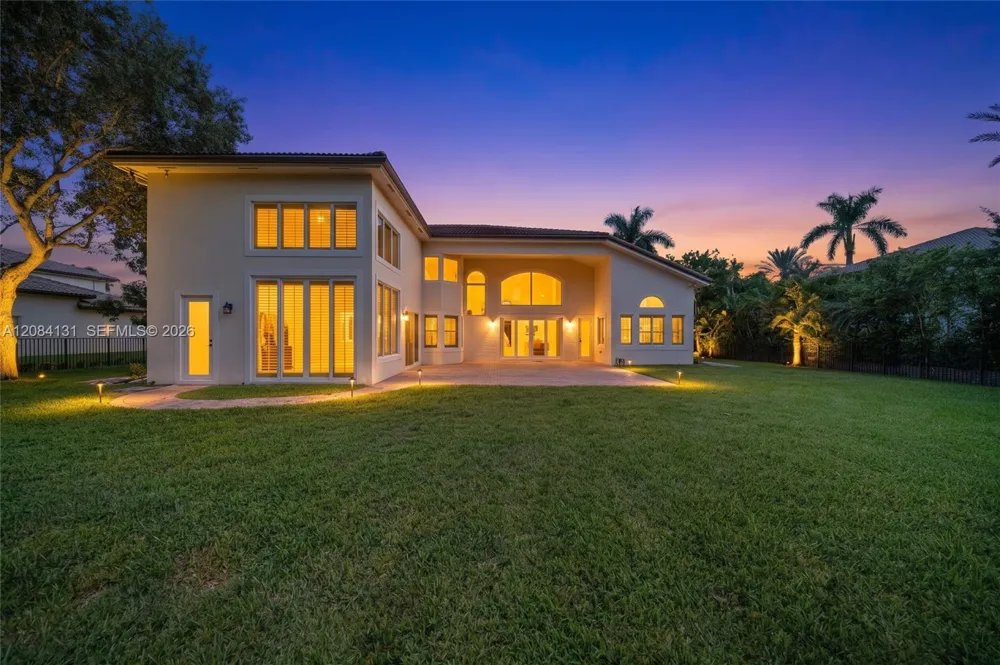 11406 Canyon Maple Blvd Davie, FL 33330