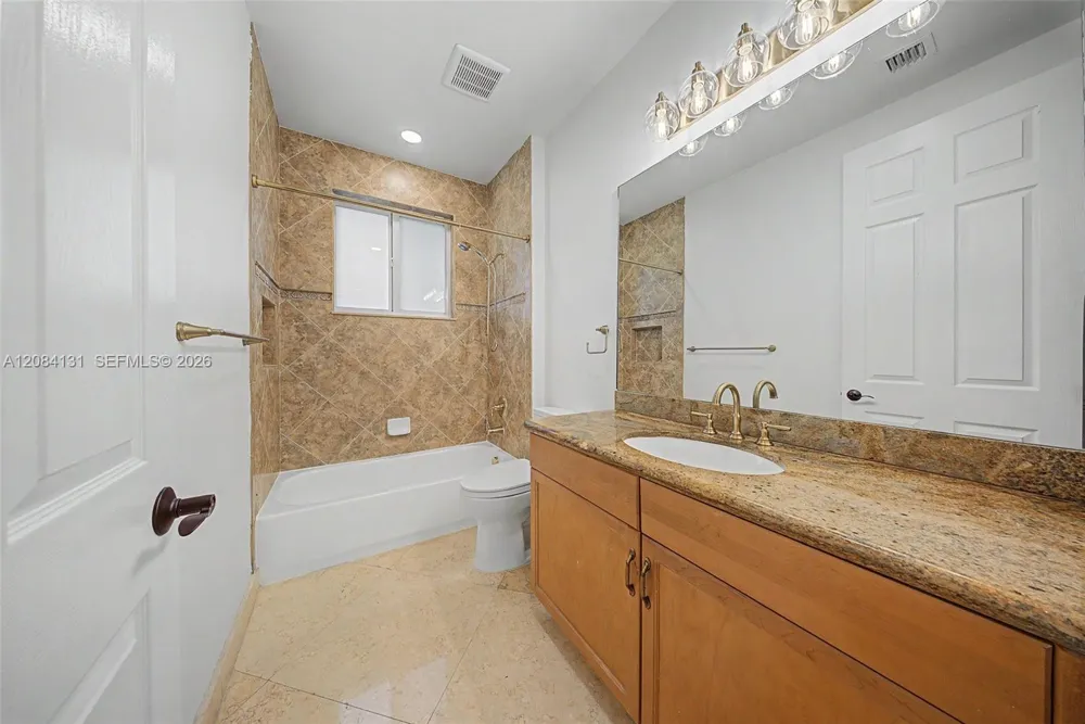 11406 Canyon Maple Blvd Davie, FL 33330