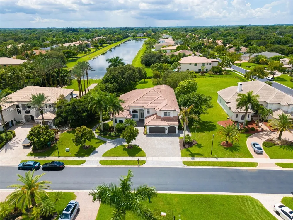 11406 Canyon Maple Blvd Davie, FL 33330