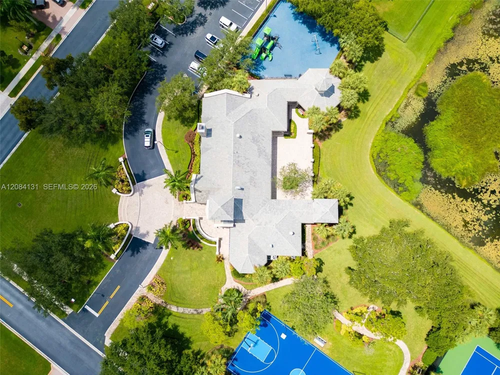 11406 Canyon Maple Blvd Davie, FL 33330