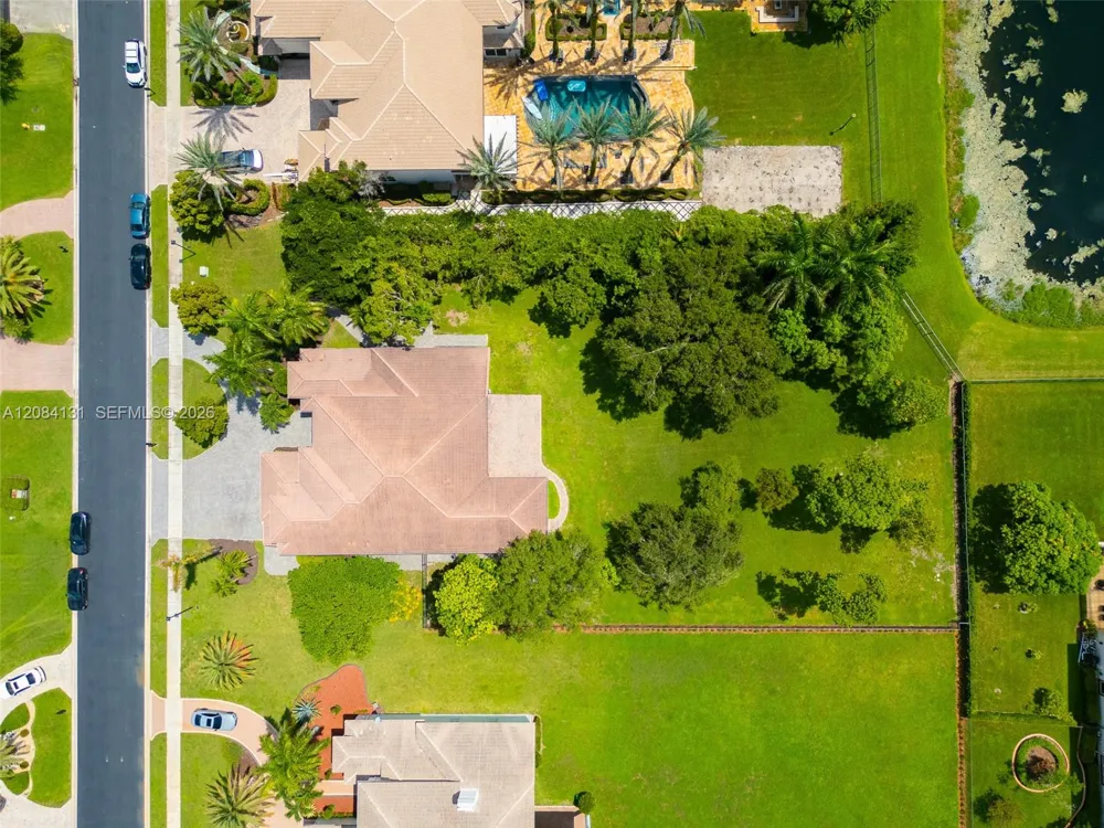11406 Canyon Maple Blvd Davie, FL 33330